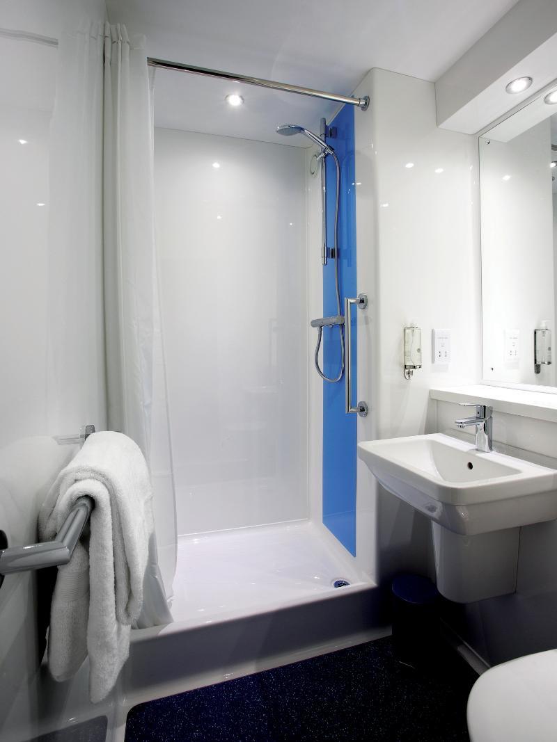Travelodge Chessington Tolworth Londra